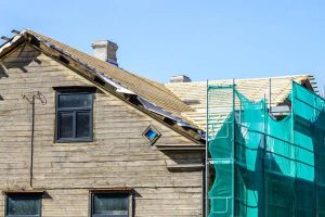 Choosing Eco-Friendly Roofing Materials for Saco Homes